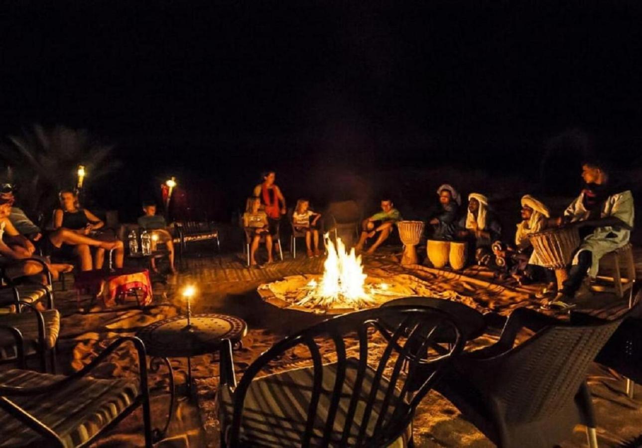 Hotel Desert Luxury Tented & Activities Adrouine Exterior foto